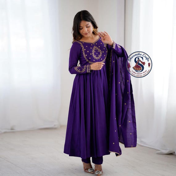 Royal Purple Chanderi Silk Anarkali Gown, Beads Handwork, Indian Wedding Wear - Etsy Royal Purple Chanderi Silk Anarkali Gown, Beads Handwork, Indian Wedding Wear - Etsy