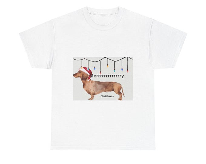Merry Dachshund Christmas Tee | Dachshund wearing Santa hat, holiday lights