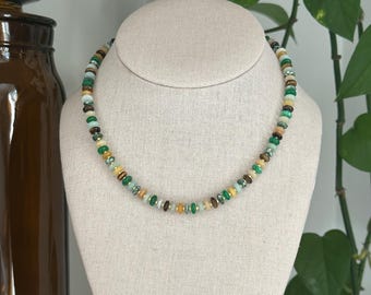 Collar multipiedras hecho a mano con jaspe, aventurina, ojo de tigre, amazonita y jade / Joyería con piedras semipreciosas