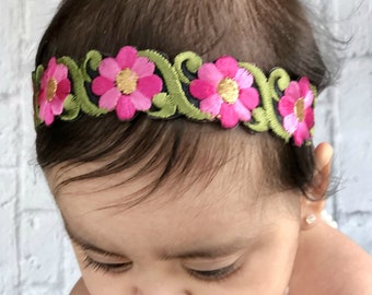 Pink Halo Baby Headbands. Newborn Photo Prop. Baby Bows. Baby Girl Bows. Baby Headband. Baby Hair bows. Baby Hair Accessories. Baby hairbows