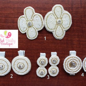 Pearl Baby hair clips-  Baby Hair bows - Baby Shower Gift - Baby hair accessories -Toddler Hair bows. Hair Clips. Alligator Clip.  Baby Bow