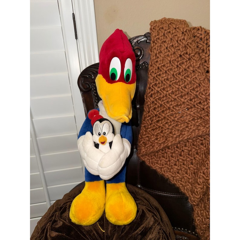 Woody Woodpecker Plush Holding Chilly Willy Walter Lantz Universal Studios 15" image 1