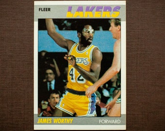 James Worthy 1987-88 Fleer #130 NBA Basketball Card, Los Angeles Lakers, LA Sports Collectible, Trading Memorabilia, 1980s