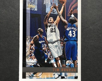 Tim Duncan 1997-98 Topps Rookie Card #115, San Antonio Spurs, NBA Basketball RC, Sports Collectible