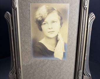 Antique 1920s-30s Art Deco Wooden Swivel Picture Frame w/ Original Photo 13