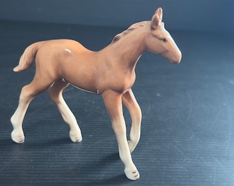 Vtg Napco Light Brown Foal Horse Porcelain Hand Painted Figurine Japan