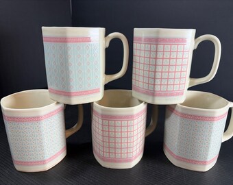 5 Vtg Petite Wallpaper Graphic Hexagon Mugs Hoffritz Cottage Country