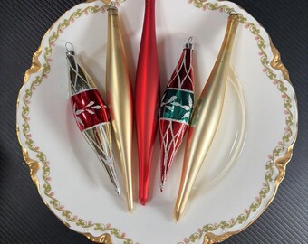 5 Vintage Hand Blown Glass Icicle Teardrop Torpedo Christmas Ornaments