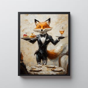 Puede incluir: Obra de arte enmarcada que representa un zorro con esmoquin, sirviendo comida y bebidas. El zorro, con pelaje naranja y pajarita negra, sostiene bandejas con pasteles y una copa de líquido ámbar. Una mesa está puesta con platos y copas.