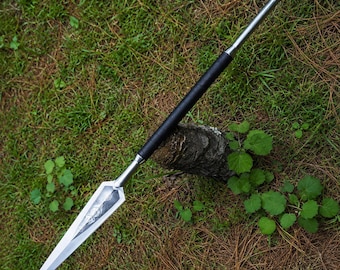 Lance décorative en acier à ressort forgée à la main de 81 cm (32 po.)