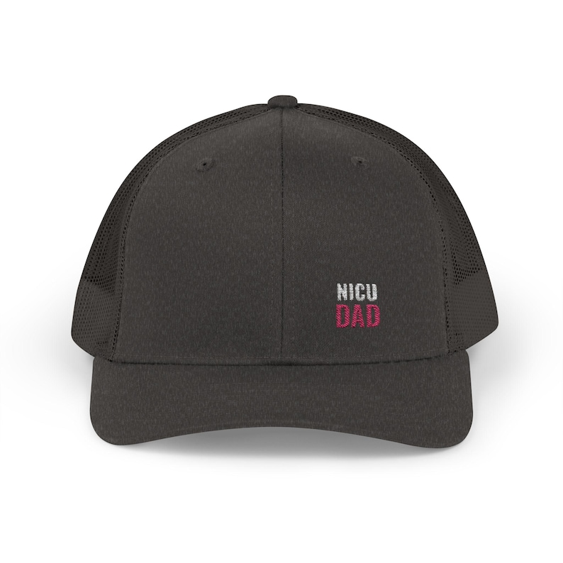 NICU DAD Trucker Hat, Charcoal Dark Heather Grey Mesh Snapback, Small White and Flamingo Pink Embroidery, Gift for a New Dad imagem 1
