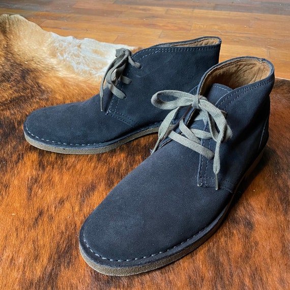 Bass Todd Chukka Boots - Like New - Men's 9.5 - Casual Boots - Blue Suede Leather Desert Shoes - GH Bass Shoes - Skate Shoes