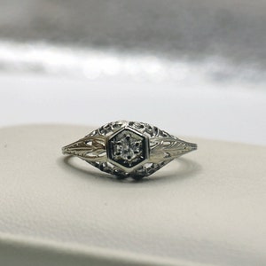 Antique 18k Diamond Filigree Engagement Ring - Etsy