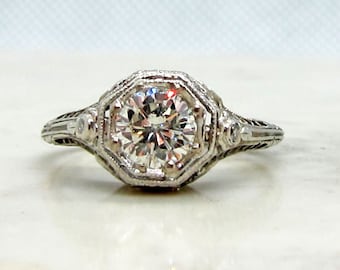 Platine déco antique .62 ct. Bague de fiançailles en diamant