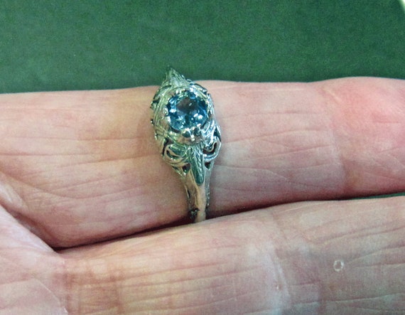 Antique Art deco 18k Sapphire Filigree Engagement… - image 10