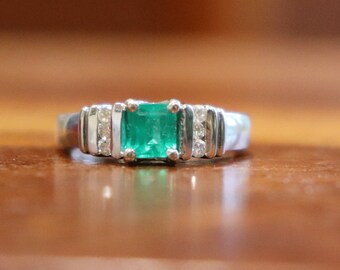 Estate 18k Emerald Diamond Engagement Ring