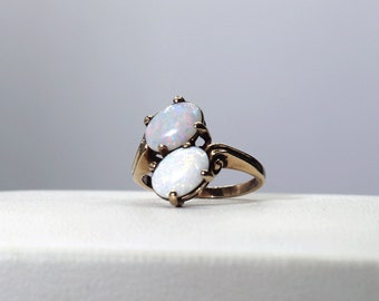 Vintage 10k Colorful  2 Opal toi et moi  Right hand Ring