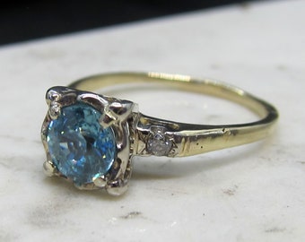 Vintage 14k Zircon  Diamond  Engagement Right Hand Ring