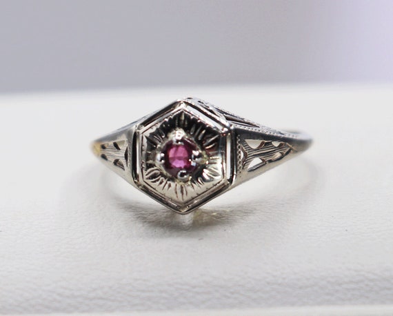 Antique Art Deco 14k Ruby Filigree Engagement Ring - image 5