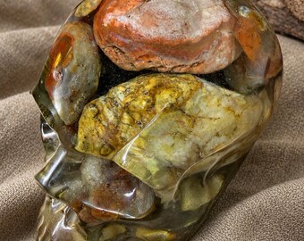 Handmade Yellow Agate Resin Skull | Gothic Curiosity Cabinet Decor (4x3x2.5 in)