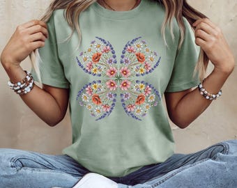 Four Leaf Clover Shirt, Floral Clover Tee, Wildflower Shirt, Lucky Clover Shirt, Botanical Tee, Nature Lover Gift, St Patricks Day Shirt
