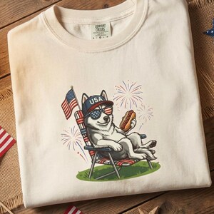 Patriotic Husky Shirt, Funny Fourth of July Comfort Colors® Tee, Husky Lover Gift For Her, USA Husky Dog Mom Shirt, Funny Husky 4th Gift afbeelding 1