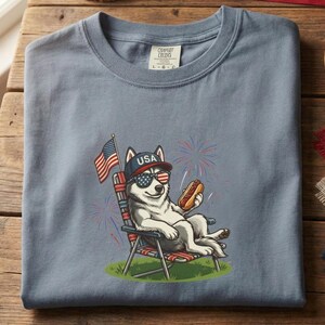 Patriotic Husky Shirt, Funny Fourth of July Comfort Colors® Tee, Husky Lover Gift For Her, USA Husky Dog Mom Shirt, Funny Husky 4th Gift afbeelding 5