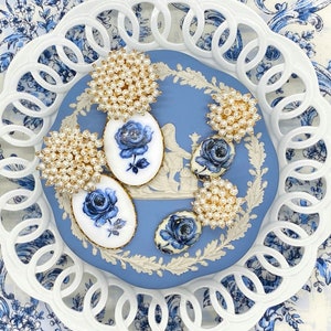 Delft Blue Earrings/Blue Earrings/Blue Flower Earrings/Blue Cameo Earrings/Pearl Earrings/Blue Rose Earrings/Vintage Cameo Earrings/Blue