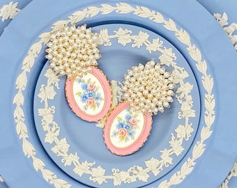 Large Cameo Earrings/Pink Cameo Earrings/Statement Earrings/Blue Cameo Earrings/Pearl Earrings/Pink Earrings/Post Earrings/Flower Earrings