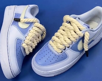 Zapatillas Air Force 1 personalizadas con cordones en tonos azules, regalo, hombre, mujer, af1, azul, cordones, zapatillas personalizadas, niños, zapatos, pintadas a mano