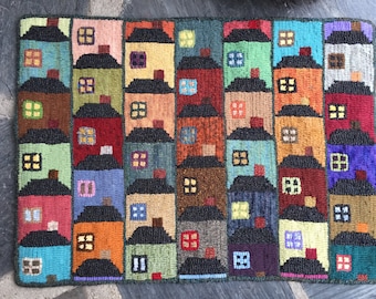 Hand Hooked Rug "Houses" new