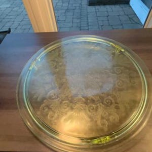 Vintage Uranium Glass Cake Plate Etched Floral Footed Serving Tray 11” | Item  Number 106