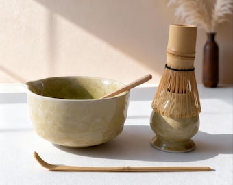 Conjunto de Matcha Artesanal, Chawan de Cerâmica Artesanal, Presente Zen para Amantes de Chá, Kit de Matcha Estiloso com Batedor e Suporte de Bambu, Decoração Wabi Sabi para Casa
