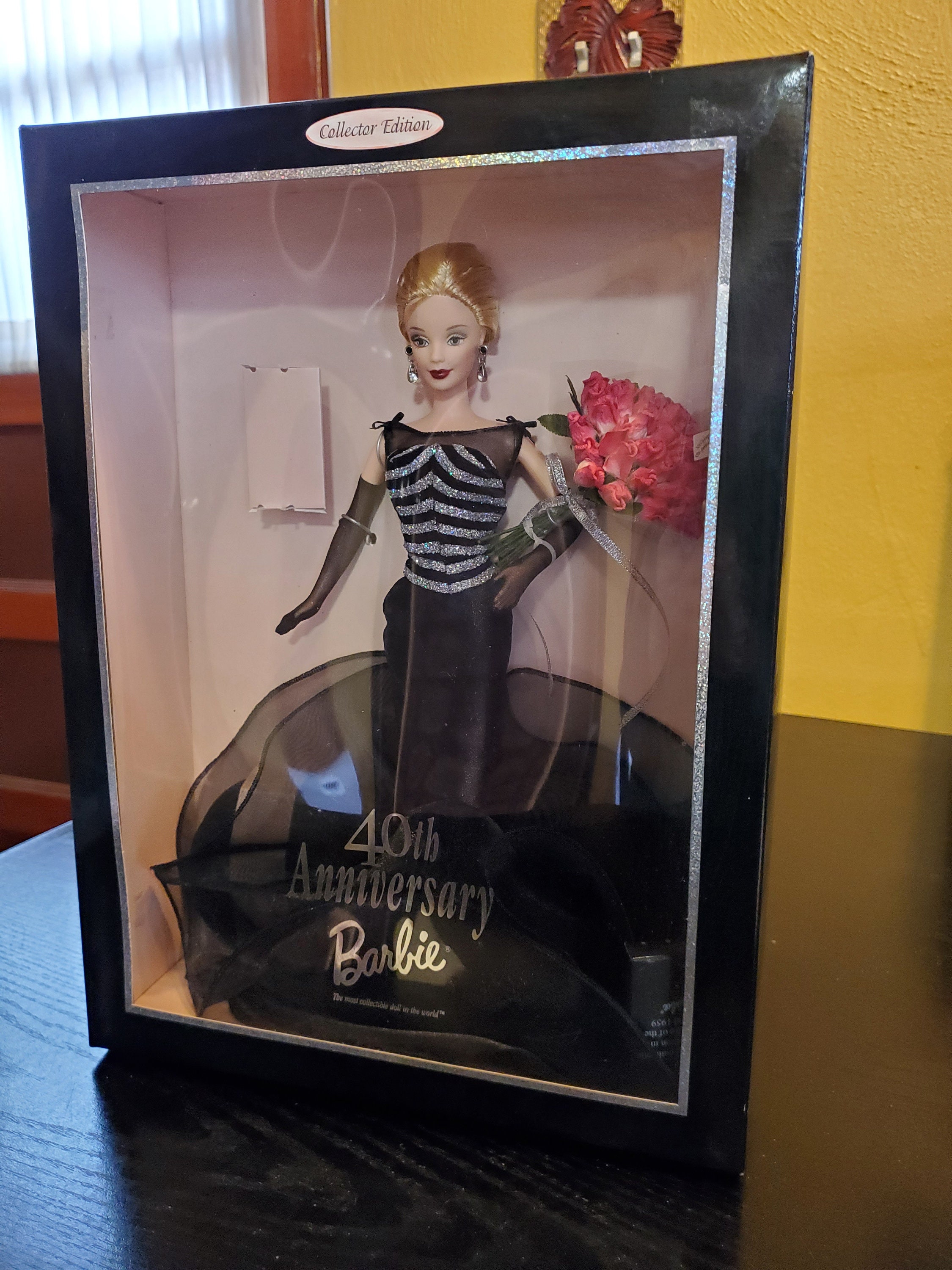Barbie 40th Anniversary Blonde 1999