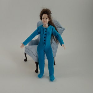 Dollhouse Miniature Wearable Heidi Ott