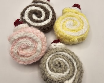 Crochet Cinnamon Roll Keychain | Soft Handmade Keychain | Gift For All Ages | Purse Decor
