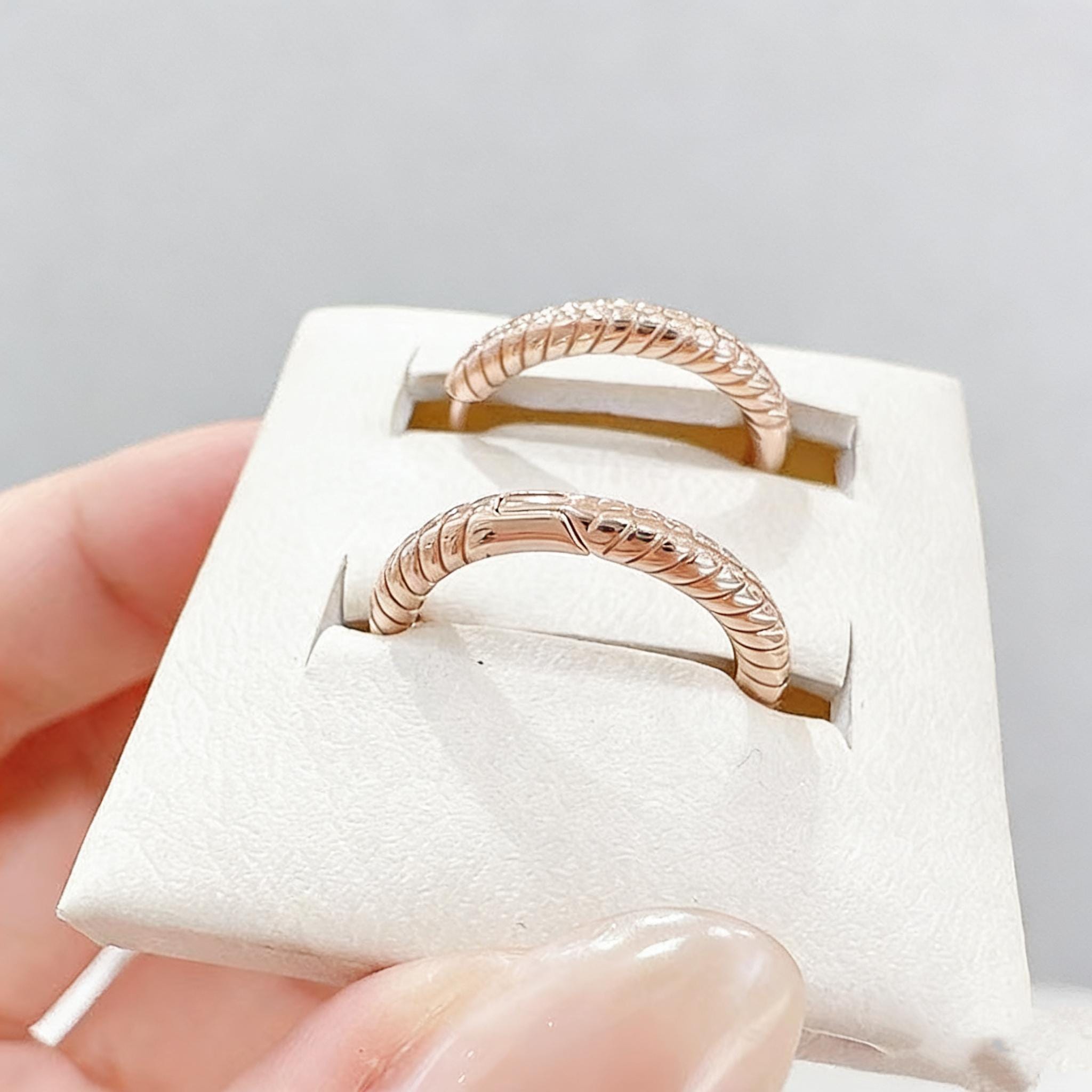 Pandora ツイストフープピアス | S925 スターリングシルバー 