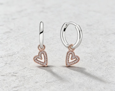 Boucles D'oreilles Vintage Feuille Dorée – Bijou Rétro Années 80 – Modèle 4631