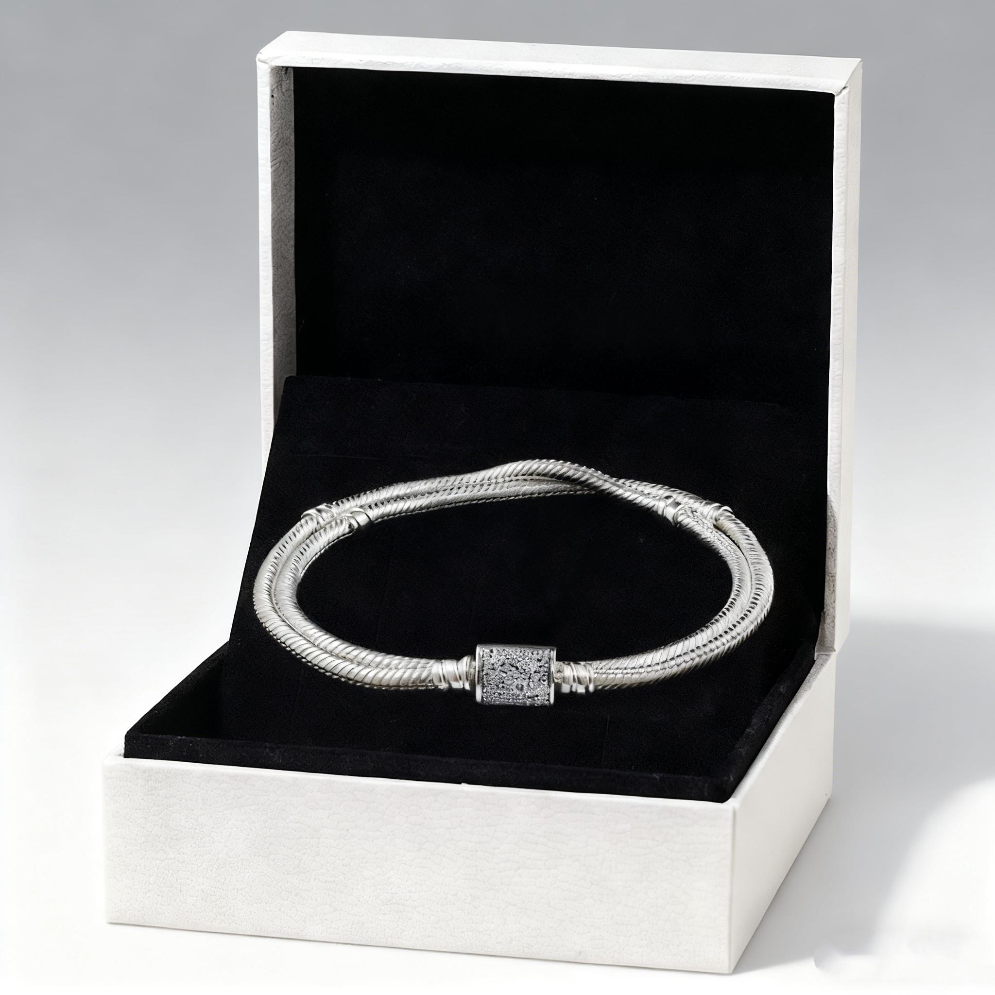 Silver bracelets pandora - Etsy 日本