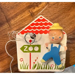 Caja de música de madera con cuerda para tirar ARMI de Vintage Nursery Originals, decoración de pared para niño del zoológico