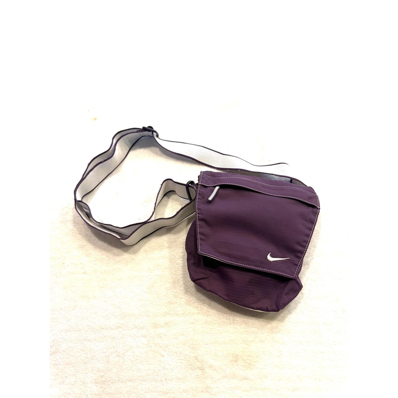 nike 90s 00s y2k スリングバッグ　ワンショルダー　パープル Vintage Y2k Nike Bag - Etsy