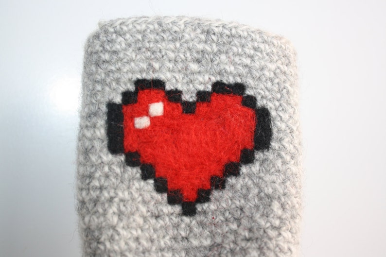 8-bit heart can cozy Needle felted image 5