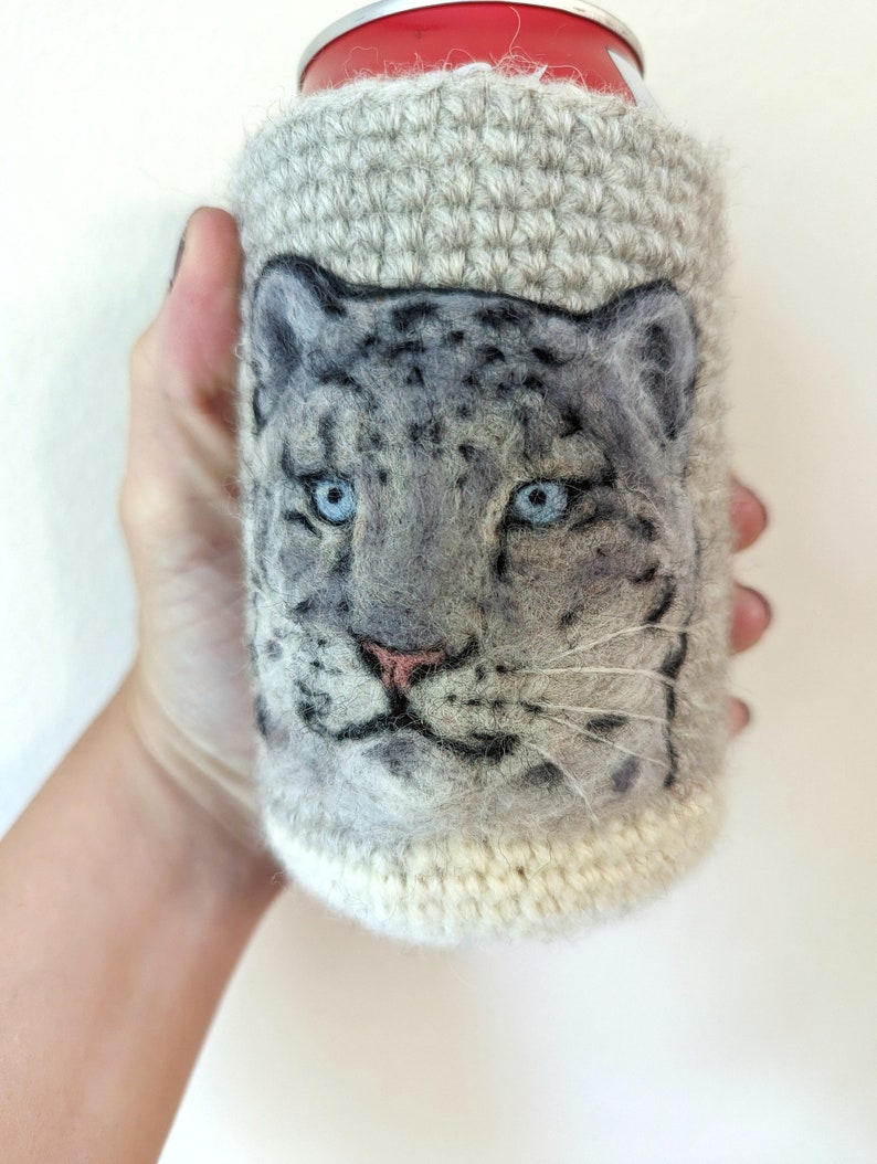 Snow leopard can cozy needle felted image 2