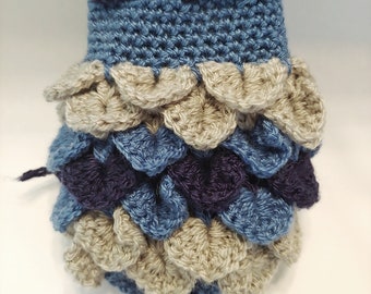 Small Scale Dice bag cool blue pouch / crocodile stitch