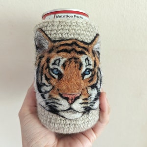 Tiger can cozy needle felted image 1