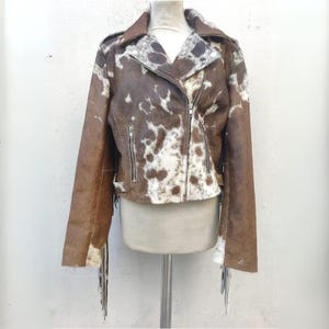 Cowhide Fringe Leather Jacket – Hair-On Cowhide Cowgirl Coat, Handmade Western Rodeo Festival Outfit