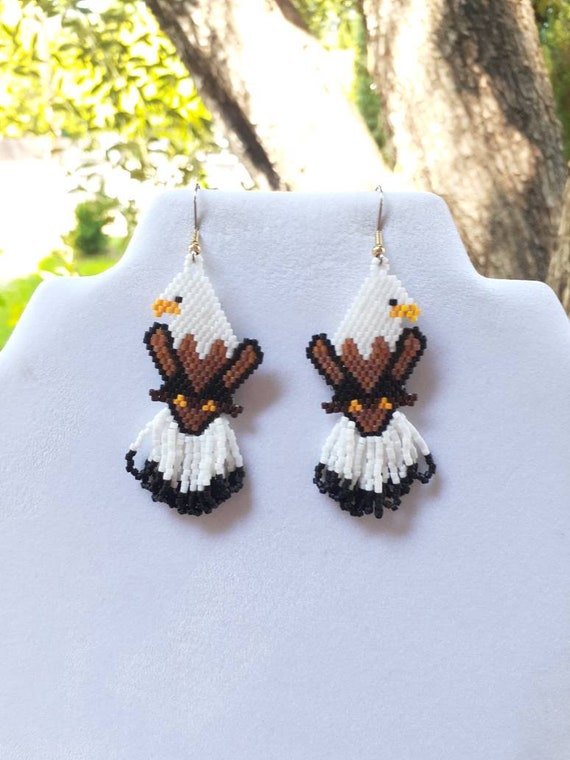 Native American Style Beaded Eagle Animal Wildlife Earrings