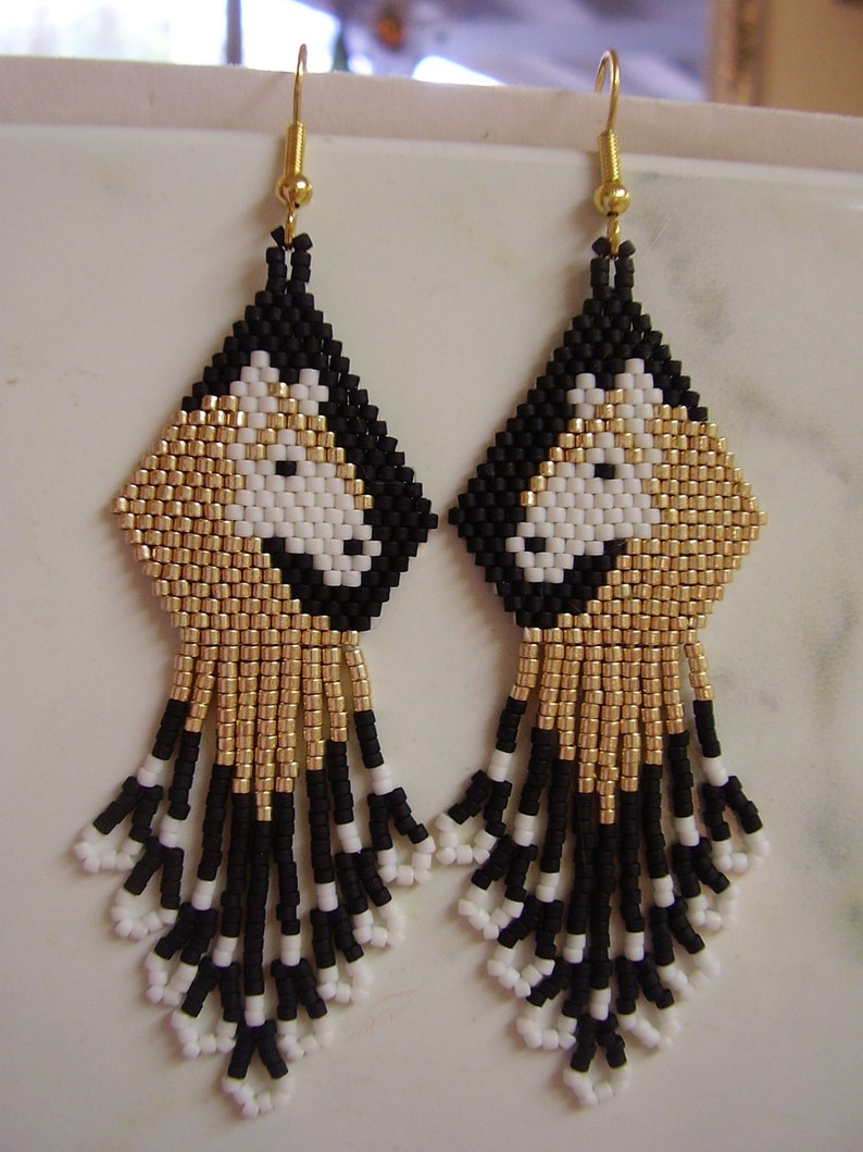 Native American Style Beaded Gold and White Horse Earrings Beautiful Southwestern, Boho, Gypsy, Brick Stitch, Peyote, Loom Great Gift image 3