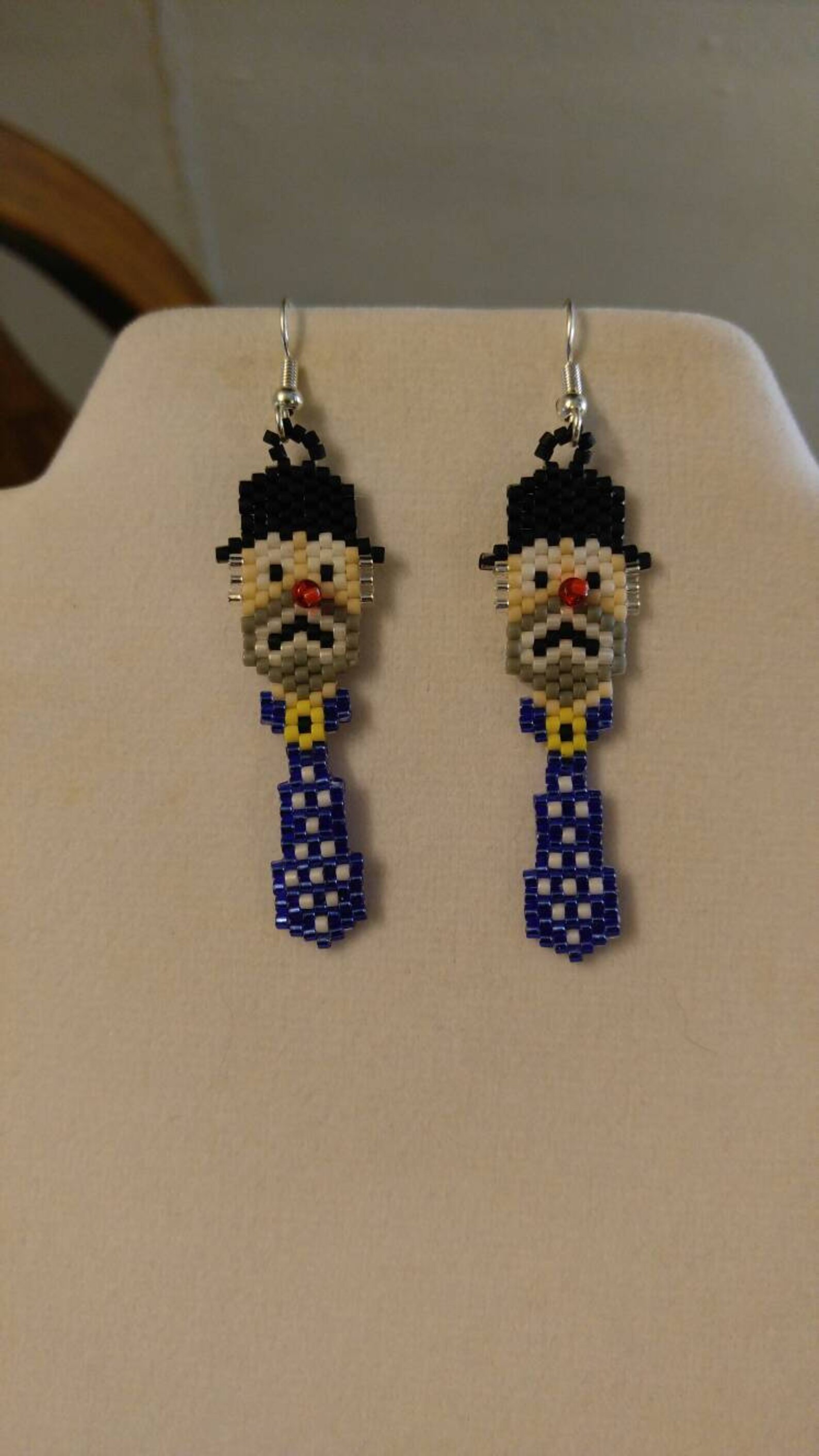 HOBLYN EARRINGS