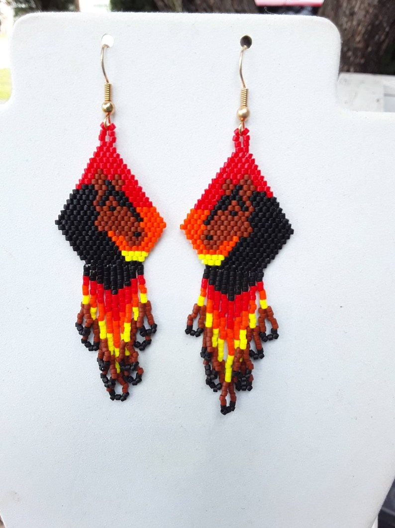 Native American Style Beaded Brown and Black Sunset Horse Earrings Beautiful Southwestern, Boho, Hippie Great Gift Very Light image 4